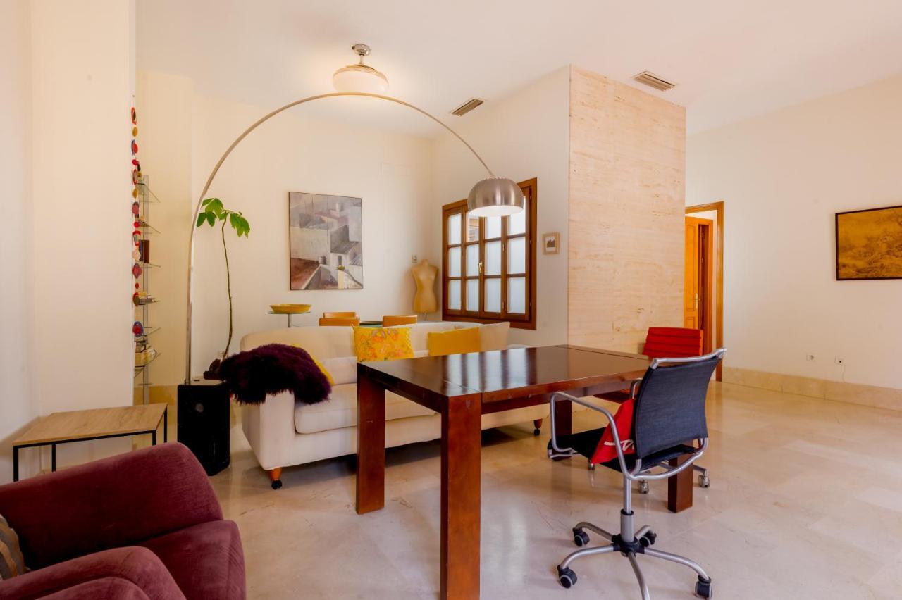 شقة Large And Practic - 3Bd 2Bth- Arenal إشبيلية المظهر الخارجي الصورة