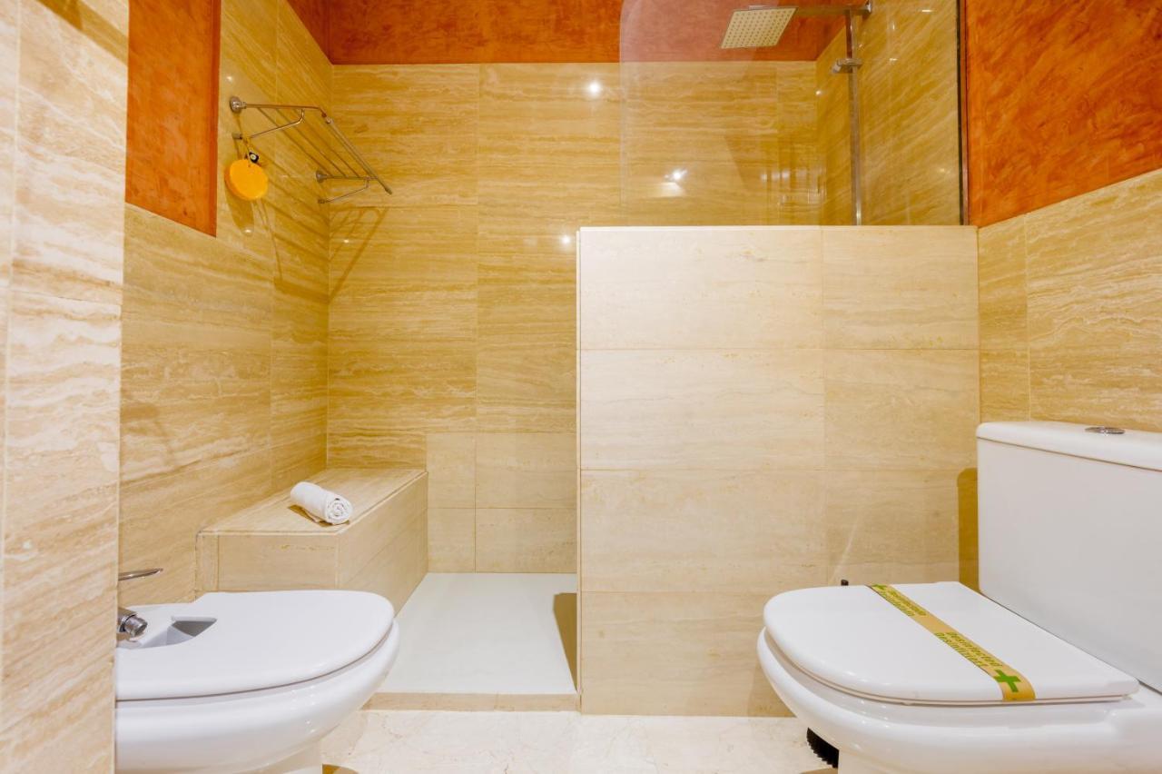 شقة Large And Practic - 3Bd 2Bth- Arenal إشبيلية المظهر الخارجي الصورة